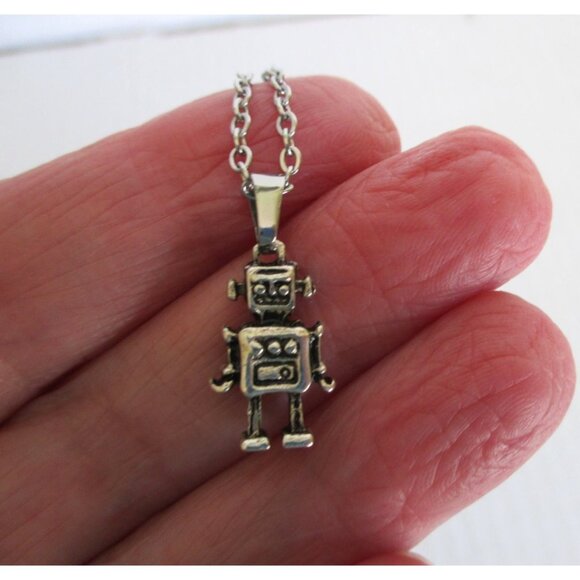 New Robot Pendant Necklace on 18' Stainless Chain Robotics Unisex Jewelry Gift - Picture 2 of 6